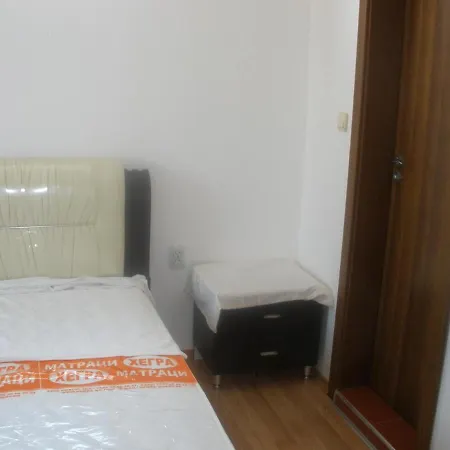 Bella Vista Apartment *